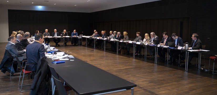 Vertreter unserer Mitglieder verfolgen die Sitzung.  Quelle: © BAGüS