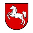 Auf dem Bild ist das Wappen des Bundeslandes Niedersachsen zu sehen.